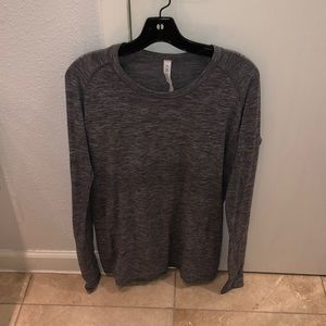Grey workout long sleeve top